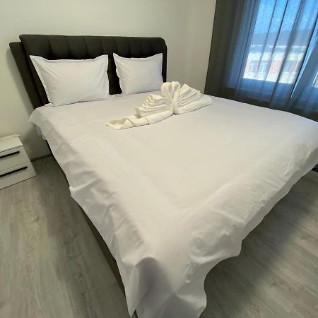 Concept Apartments 3 Camere Târgu-Mureş Esterno foto