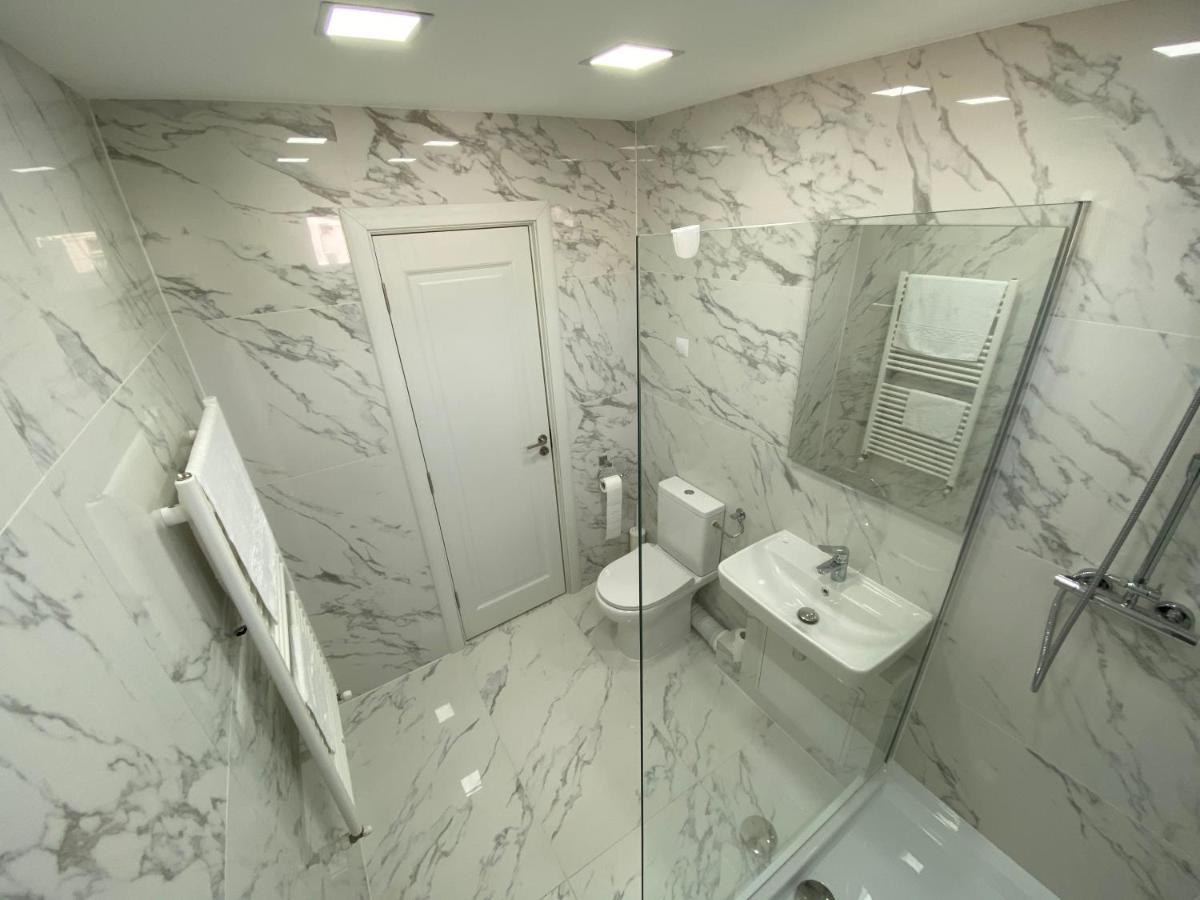 Concept Apartments 3 Camere Târgu-Mureş Esterno foto