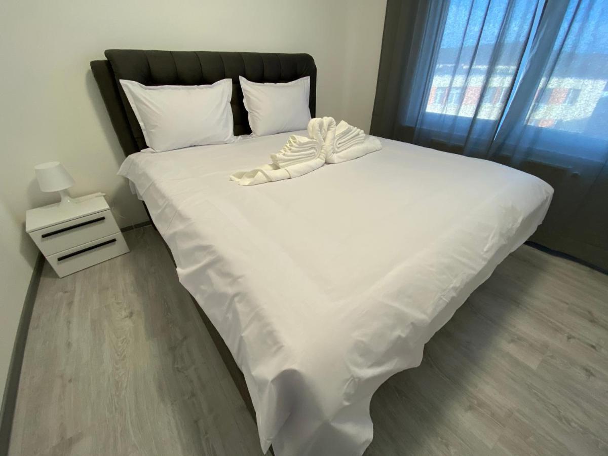 Concept Apartments 3 Camere Târgu-Mureş Esterno foto