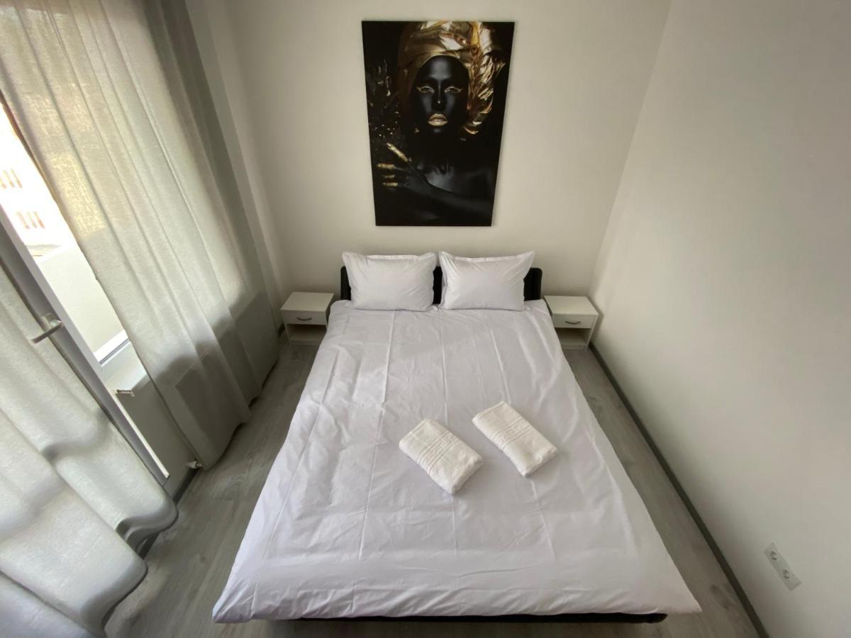 Concept Apartments 3 Camere Târgu-Mureş Esterno foto